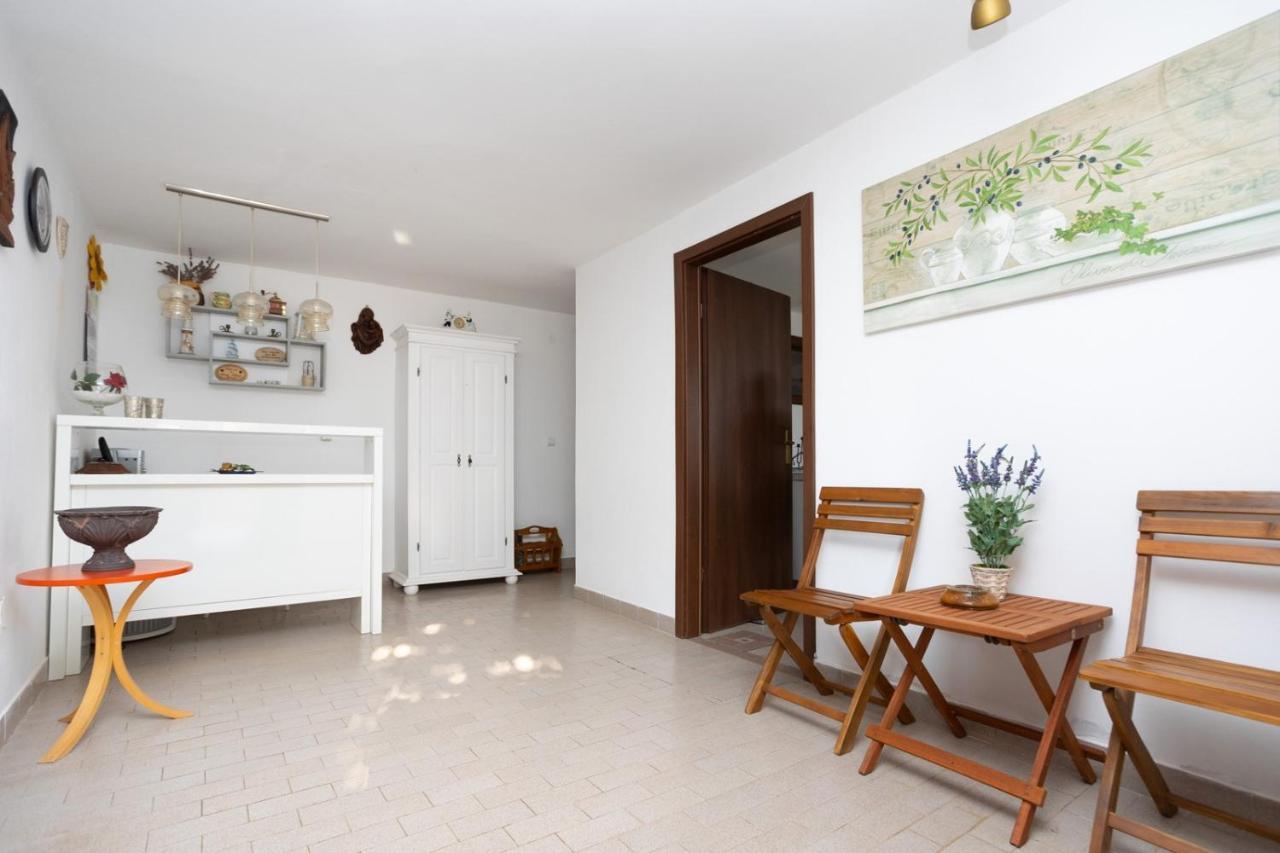 Dubasa B&B Vantacici Esterno foto